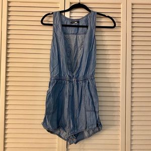 Jean button romper